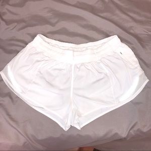 EUC White Lululemon 2.5” Hotty Hot Short II